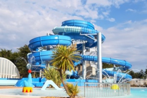 Toboggan aquatique espace aquatique camping